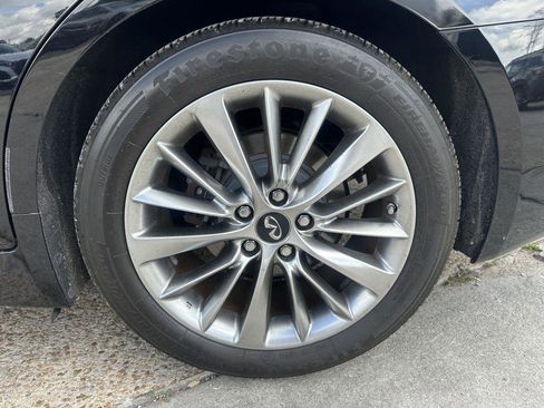Used 2018 INFINITI Q50 Luxe RWD image 8