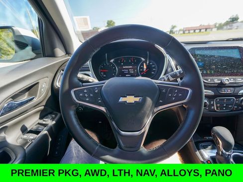 Used 2023 Chevrolet Equinox Premier image 21