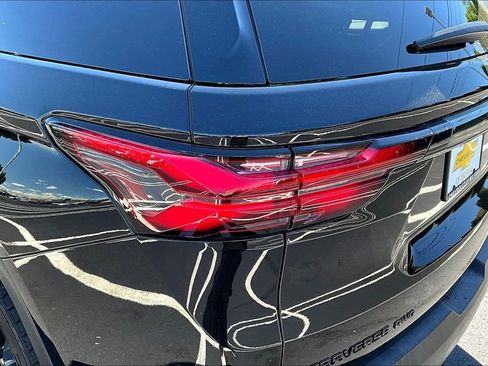 Used 2023 Chevrolet Traverse RS AWD/4WD image 20