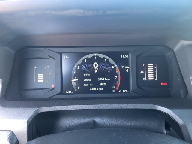 Used 2025 Toyota Tacoma SR5 AWD/4WD image 14