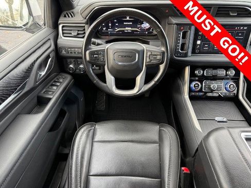 Used 2022 GMC Yukon Denali w/ Advanced Technology Package image 30
