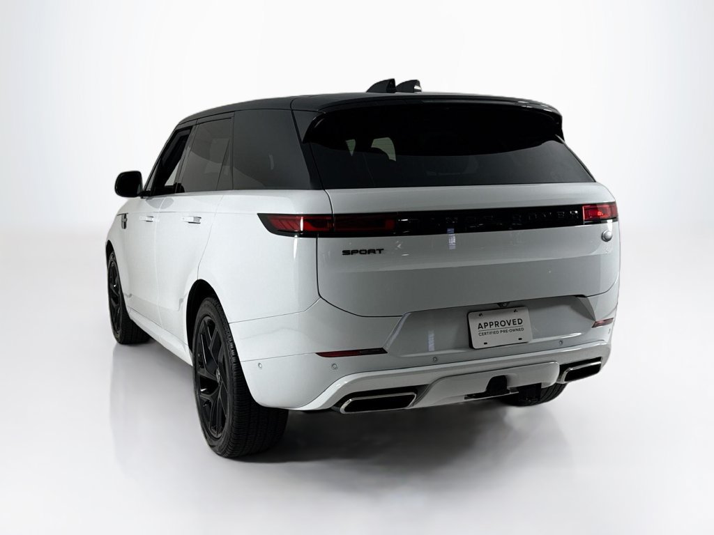 Used 2023 Land Rover Range Rover Sport SE AWD/4WD image 3