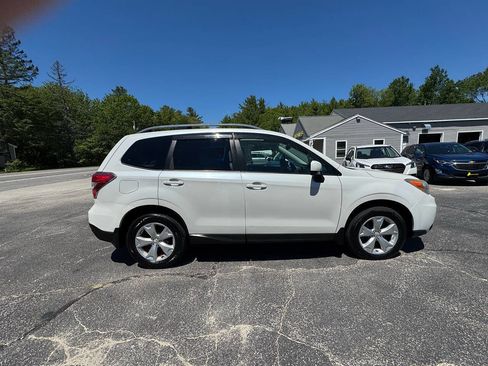 Used 2014 Subaru Forester 2.5i Premium w/ All-Weather Package AWD/4WD image 12