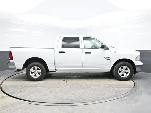 Used 2022 RAM 1500 Classic SLT w/ Electronics Group image 8