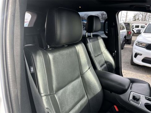 Certified 2022 Jeep Grand Cherokee Limited image 27