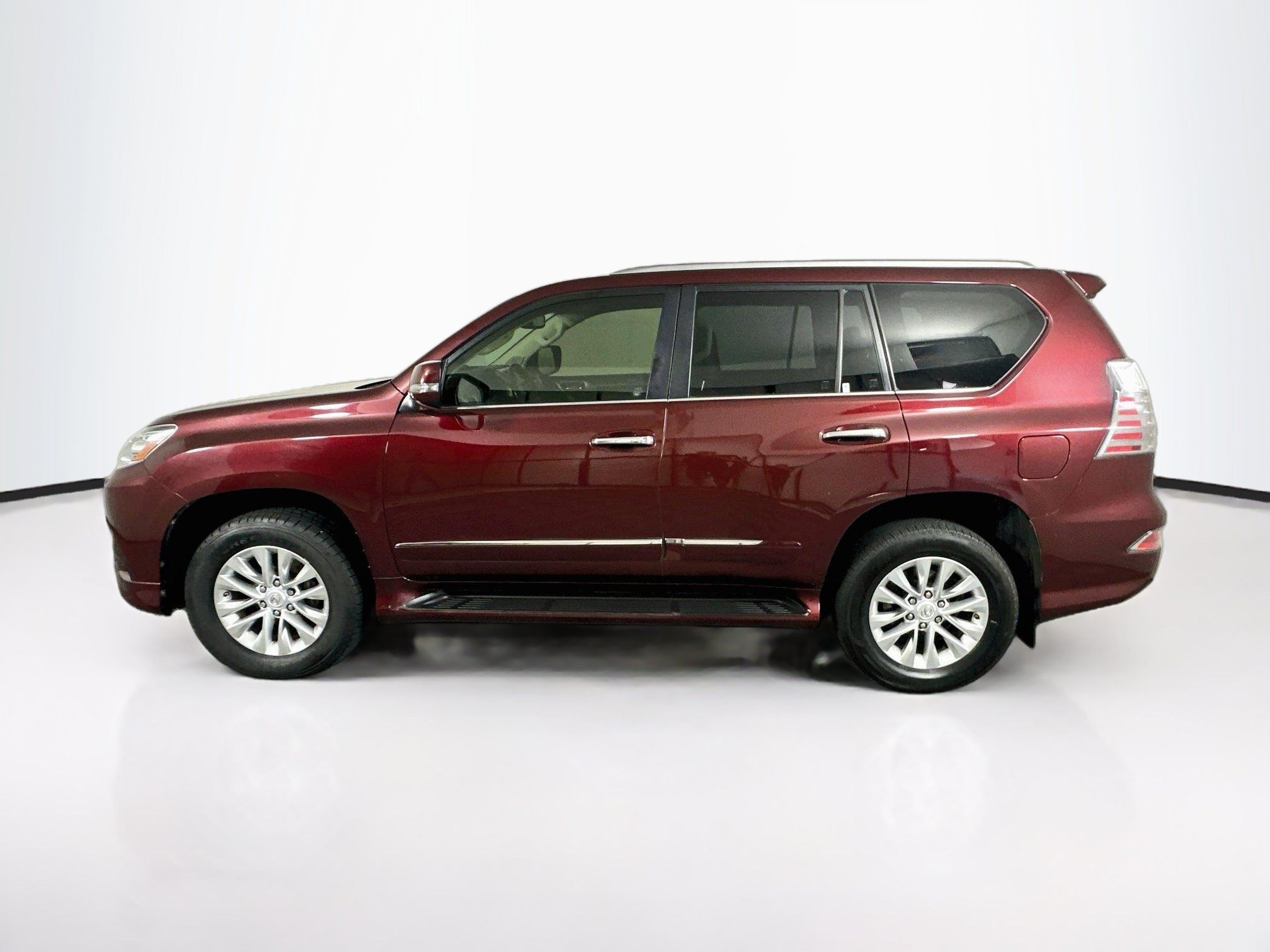 Used 2018 Lexus GX 460 Premium w/ Premium Package AWD/4WD image 4