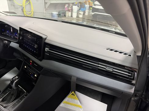 New 2026 Volkswagen Jetta SE image 33