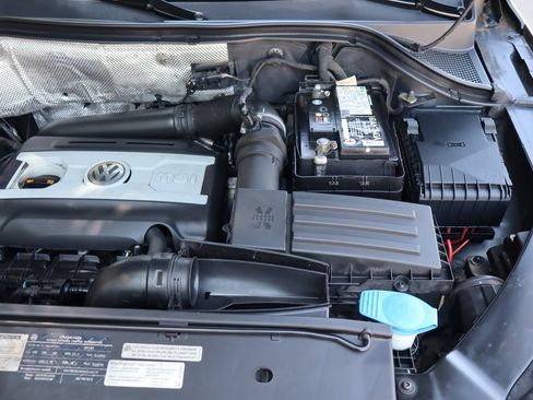 Used 2011 Volkswagen Tiguan S AWD/4WD image 37