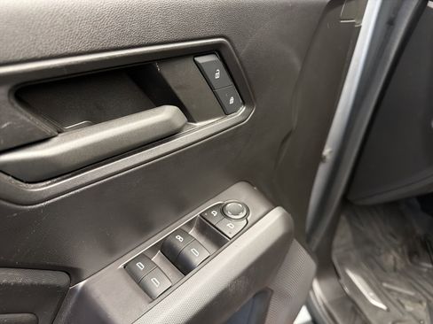 Used 2023 Chevrolet Colorado Trail Boss w/ Technology Package image 11