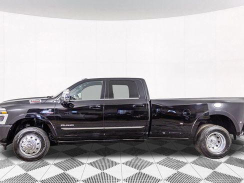 New 2026 RAM 3500 Limited image 11