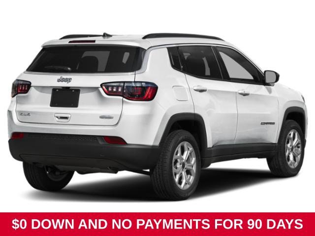 Used 2025 Jeep Compass Limited AWD/4WD image 2
