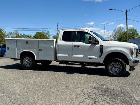 Used 2024 Ford F350 XL w/ Snow Plow Prep Package AWD/4WD image 2