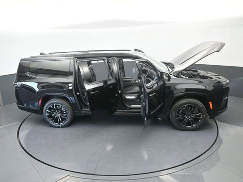 New 2026 Jeep Grand Wagoneer L Summit AWD/4WD image 73