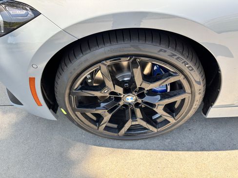 New 2026 BMW 330i Sedan w/ M Sport Package RWD image 13