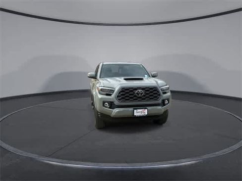 Used 2023 Toyota Tacoma TRD Sport w/ Technology Package image 3