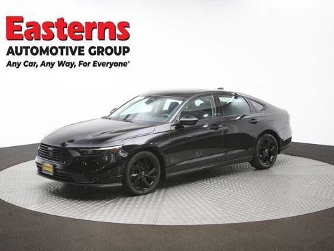 Used 2025 Honda Accord SE image 56