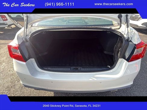 Used 2018 Subaru Legacy 3.6R Limited AWD/4WD image 15