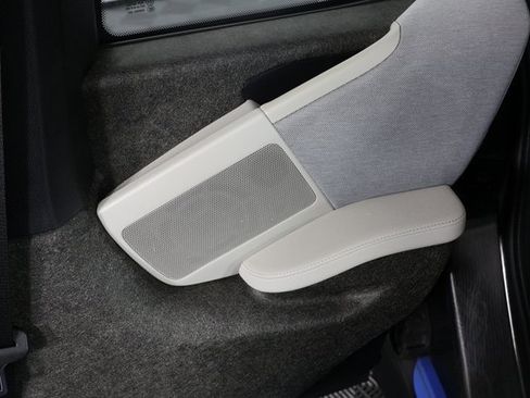 Used 2017 BMW i3 image 26