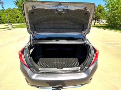 Used 2020 Honda Civic LX image 10