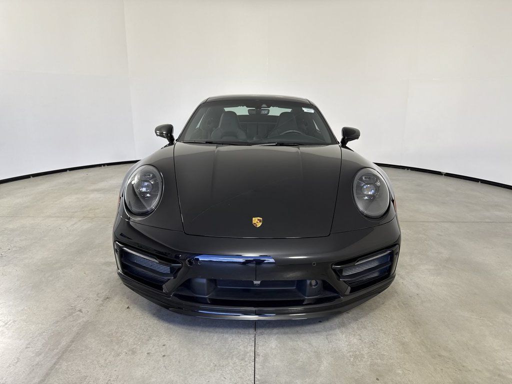 Certified 2024 Porsche 911 Carrera GTS RWD image 10