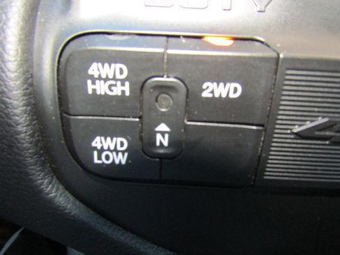 Used 2022 RAM 2500 Laramie image 30