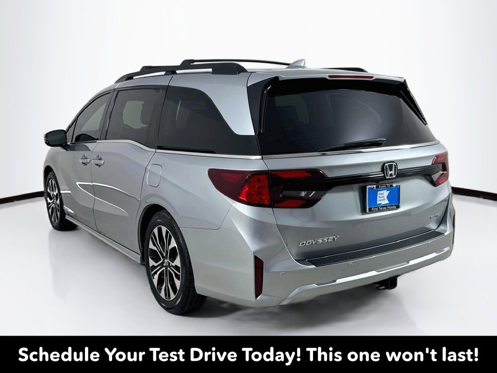 Used 2026 Honda Odyssey Elite image 5