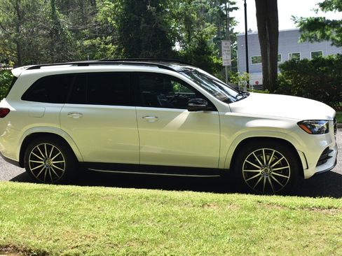 Used 2020 Mercedes-Benz GLS 580 4MATIC image 8