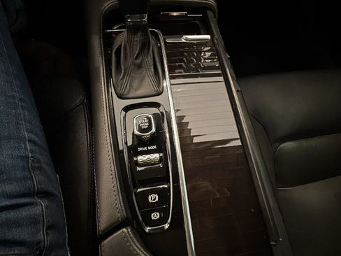 Used 2019 Volvo S90 T5 Momentum FWD image 50