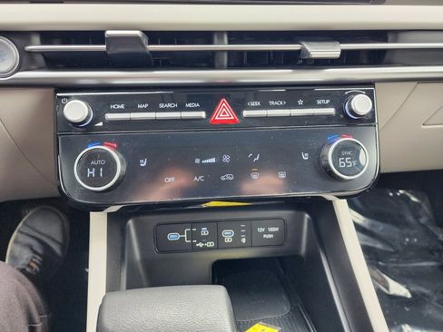 Used 2025 Hyundai Tucson SEL image 24