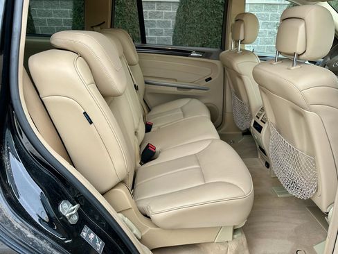 Used 2012 Mercedes-Benz GL 450 GL450 4MATIC image 34