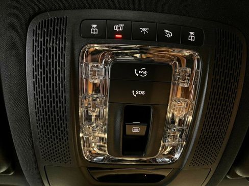 Used 2024 Mercedes-Benz GLE 53 AMG 4MATIC image 24