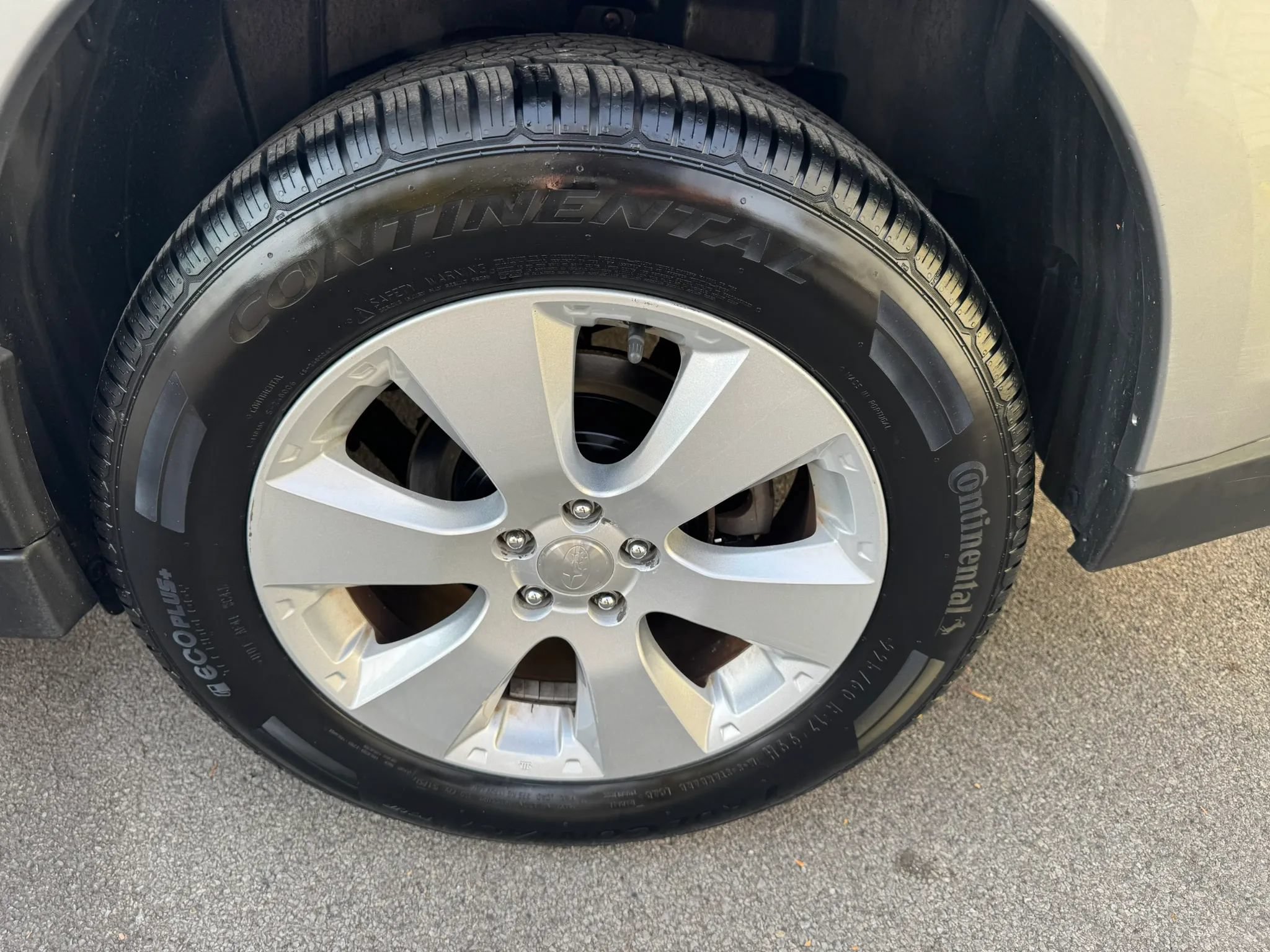 Used 2011 Subaru Outback 2.5i Limited AWD/4WD image 27