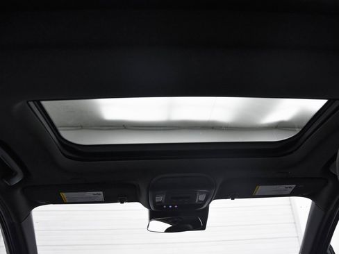 Used 2025 Cadillac CT5 Sport image 21