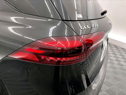 Certified 2025 Mercedes-Benz GLE 350 4MATIC w/ AMG Line Exterior image 27