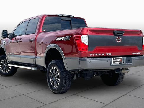 Used 2016 Nissan Titan PRO-4X AWD/4WD image 12