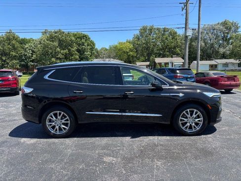 Certified 2023 Buick Enclave Essence w/ Experience Buick Package FWD image 6