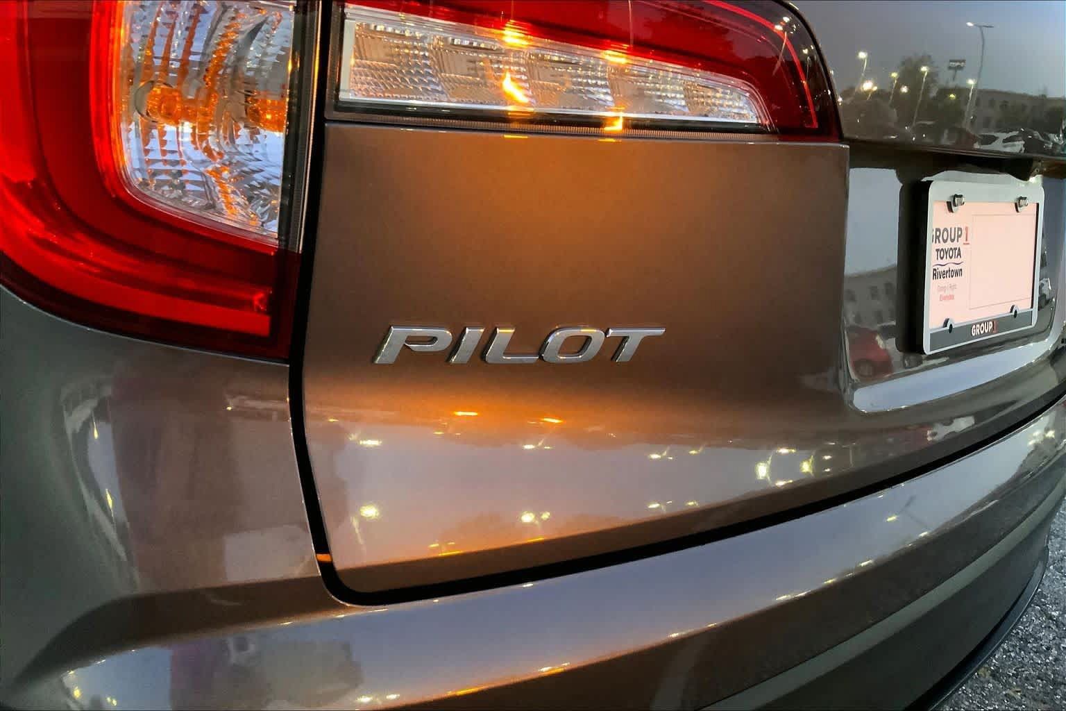 Used 2021 Honda Pilot Special Edition image 28