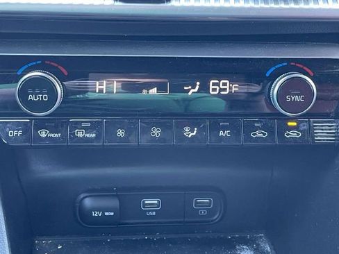 Used 2024 Kia K5 GT-Line w/ GT-Line Premium Package AWD/4WD image 28
