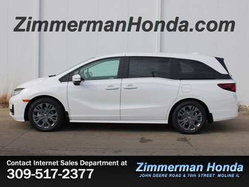 New 2026 Honda Odyssey Touring image 6