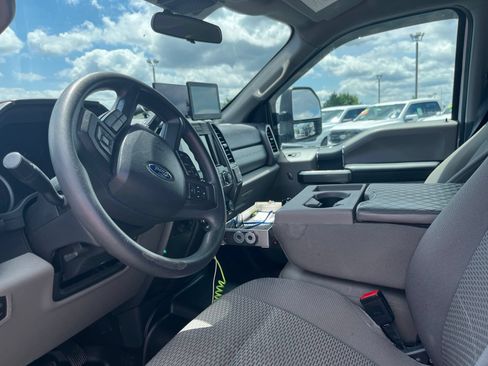 Used 2022 Ford F250 XLT AWD/4WD image 6
