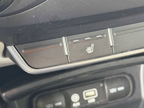 Used 2017 Kia Sorento FWD w/ LX Convenience Package image 21