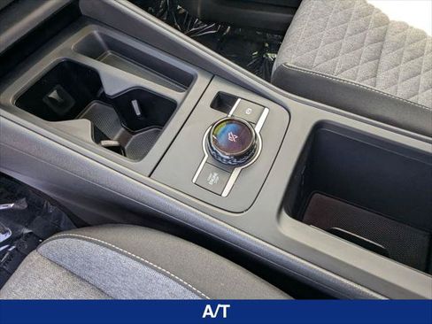 Used 2026 Volkswagen Tiguan S FWD image 19