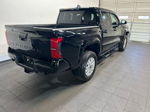 Used 2024 Toyota Tacoma SR5 AWD/4WD image 3