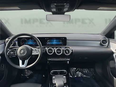Used 2023 Mercedes-Benz CLA 250 image 13