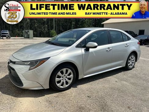 Used 2024 Toyota Corolla LE FWD image 1