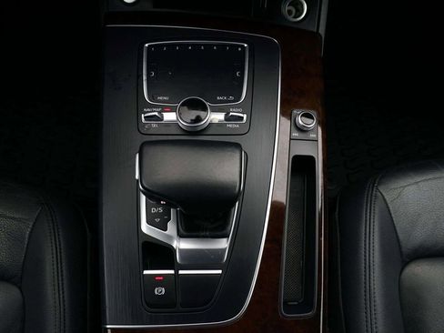 Used 2018 Audi Q5 2.0T Premium image 25