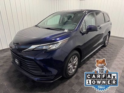 Used 2023 Toyota Sienna LE