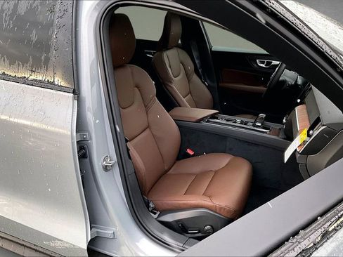 New 2026 Volvo V60 B5 Cross Country Plus w/ Protection Package Premier image 11