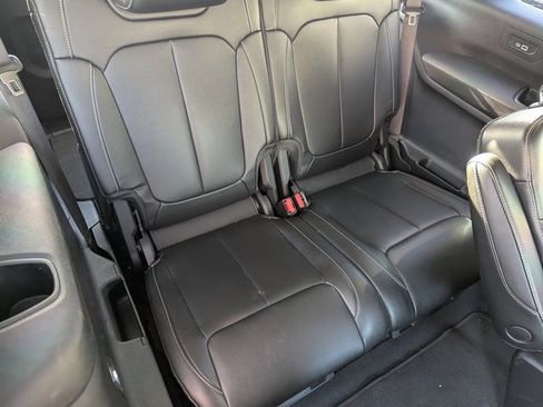 Used 2023 Jeep Grand Cherokee L Limited w/ Trailer Tow Group (B) image 34