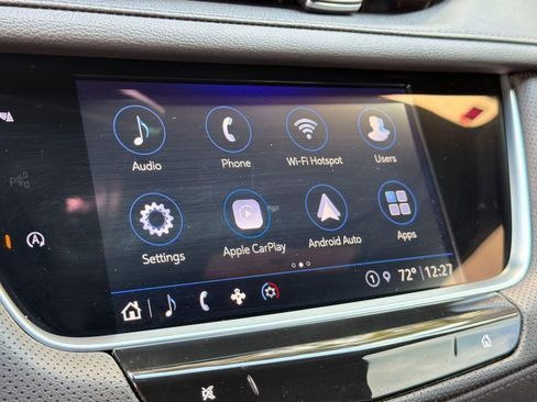 Certified 2025 Cadillac XT5 Luxury w/ LPO, Floor Liner Package image 24